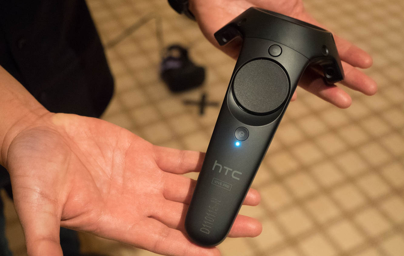 Illustration for article titled I Tried HTC's Newest Vive VR Headset. Here's What It Looks Like